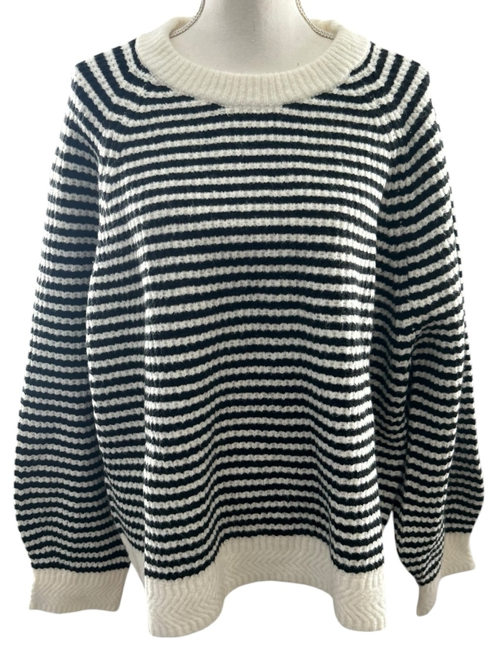 Universal Thread Black and White Striped Crewneck Sweater